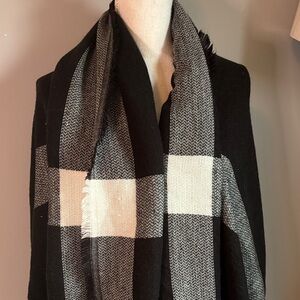 Black and White Plaid Scarf